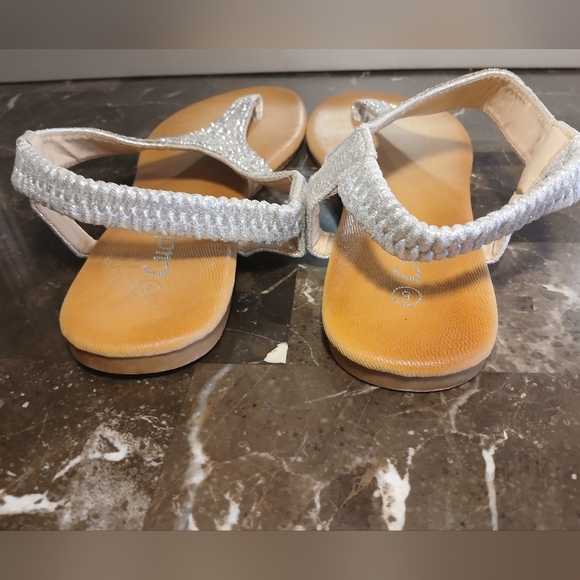 Lucita Silver Jeweled T-Strap Sandals for Women - Picture 3 of 7